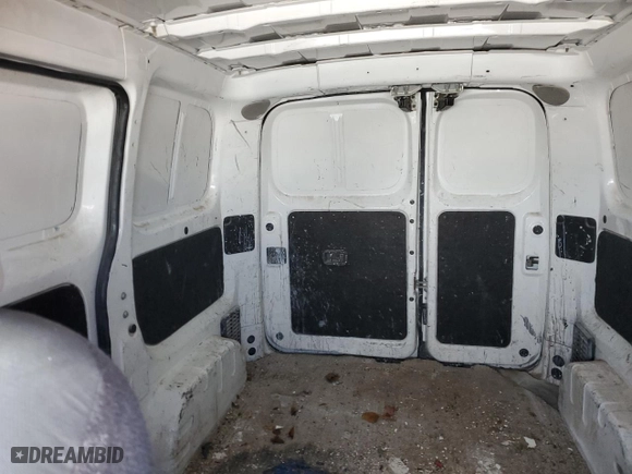 2013 Nissan NV200 SV with VIN 3N6CM0KN6DK693209, listed as a Copart auction lot 45286105 with 0 miles and Clean Title. Bid and sale history available at carsss.com. Image 10.