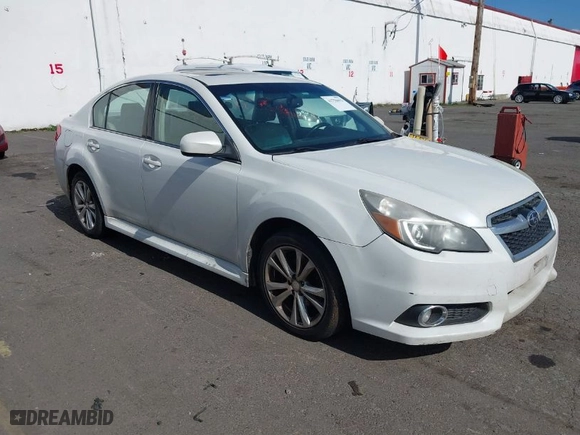2013 Subaru Legacy 2.5i Limited with VIN 4S3BMBK69D3045047, listed as a IAAI auction lot 41756652 with 186,584 mi miles. Bid and sale history available at carsss.com. Image 1.