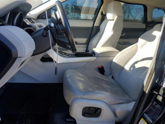 2012 Land Rover Range Rover Evoque Pure Plus with VIN SALVP2BG4CH672150, listed as a Copart auction lot 41684835 with 0 mi miles and Salvage Title. Bid and sale history available at carsss.com. Image 7.