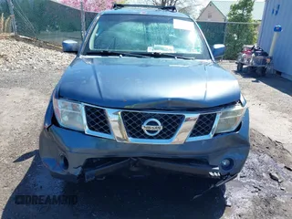 2005 Nissan Pathfinder LE z VIN 5N1AR18W85C714971, wystawiony jako IAAI lot #41998680 z przebiegiem 212 304 mil mil oraz . Historia ofert i sprzedaży dostępna na DreamBid. Obrazek 12.