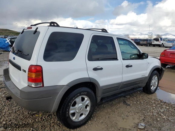 2002 Ford Escape Limited with VIN 1FMCU04152KA63778, listed as a Copart auction lot 51471585 with 103,803 mi miles and Salvage Title. Bid and sale history available at carsss.com. Image 3.