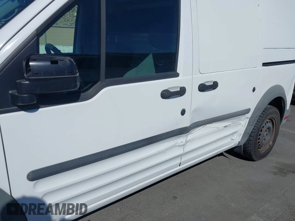 2012 Ford Transit Connect XL z VIN NM0LS7AN4CT083751, wystawiony jako IAAI lot #42100238 z przebiegiem 115 280 mil mil oraz . Historia ofert i sprzedaży dostępna na DreamBid. Obrazek 6.