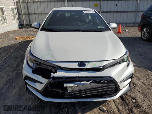 2025 Toyota Corolla Hybrid LE with VIN JTDBDMHE3S3017235, listed as a Copart auction lot 48109915 with 1,270 mi miles and Salvage Title. Bid and sale history available at carsss.com. Image 5.