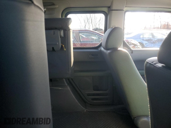 2005 Honda Element with VIN 5J6YH27305L031062, listed as a Copart auction lot 84324824 with 194,110 mi miles and Clean Title. Bid and sale history available at DreamBid. Image 10.