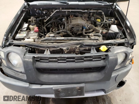 2004 Nissan Xterra XE z VIN 5N1ED28Y84C675627, wystawiony jako Copart lot #54058735 z przebiegiem 232 416 mil mil oraz Szkoda całkowita • Salvage title. Historia ofert i sprzedaży dostępna na DreamBid. Obrazek 12.