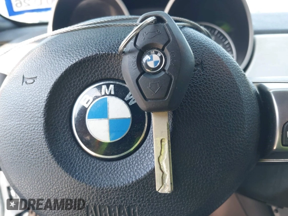 2006 BMW Z4 3.0i with VIN 4USBU33526LW58409, listed as a IAAI auction lot 42241927 with 126,347 mi miles and . Bid and sale history available at DreamBid. Image 11.