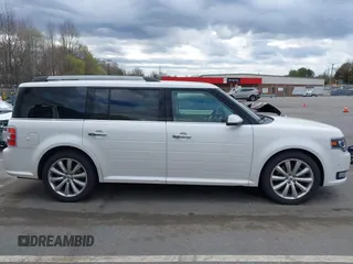 2013 Ford Flex Limited w/EcoBoost with VIN 2FMHK6DT4DBD14433, listed as a IAAI auction lot 41812699 with 231,866 mi miles. Bid and sale history available at carsss.com. Image 13.
