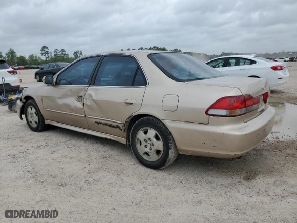 2001 Honda Accord Sdn EX w/Leather with VIN 1HGCG16581A058730, listed as a Copart auction lot 50798835 with 204,328 mi miles and Salvage Title. Bid and sale history available at carsss.com. Image 2.