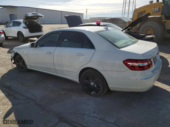 2011 Mercedes-Benz E-Class E 350 Luxury BlueTEC with VIN WDDHF2EB1BA292204, listed as a Copart auction lot 47362675 with 84,712 mi miles and Salvage Title. Bid and sale history available at carsss.com. Image 2.