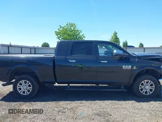 2018 Ram 2500 Laramie with VIN 3C6UR5NL9JG276737, listed as a IAAI auction lot 42378589 with 75,897 mi miles and . Bid and sale history available at DreamBid. Image 13.