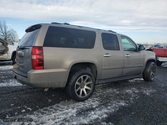 2007 Chevrolet Suburban LTZ with VIN 1GNFK16377J286470, listed as a Copart auction lot 44264585 with 0 mi miles and Salvage Title. Bid and sale history available at carsss.com. Image 3.