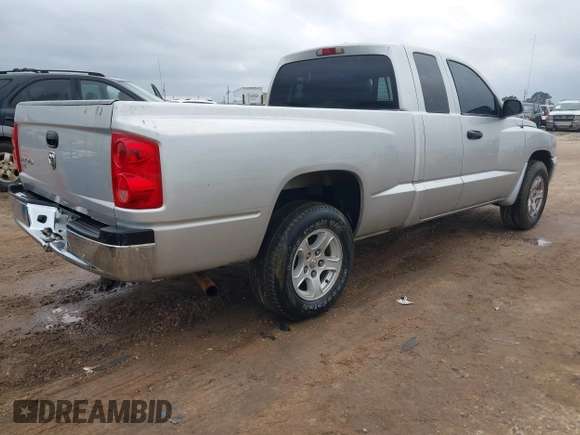 2006 Dodge Dakota SLT with VIN 1D7HE42K36S616014, listed as a IAAI auction lot 41445717 with 265,529 mi miles and . Bid and sale history available at carsss.com. Image 4.