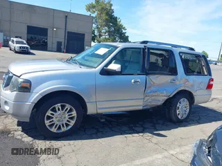 2014 Ford Expedition Limited с VIN 1FMJU2A5XEEF32568, выставлен на аукционе IAAI как лот 42316084 с пробегом Не указан миль и . История ставок и продаж доступна на DreamBid. Изображение 13.
