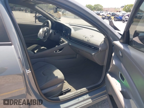 2023 Hyundai Elantra SEL with VIN KMHLM4AG9PU444013, listed as a IAAI auction lot 41933580 with 56,709 mi miles and . Bid and sale history available at DreamBid. Image 5.