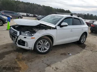 2020 Audi Q5 Premium with VIN WA1ANAFY4L2054851, listed as a Copart auction lot 45756995 with 114,212 mi miles and Salvage Title. Bid and sale history available at carsss.com. Image 1.