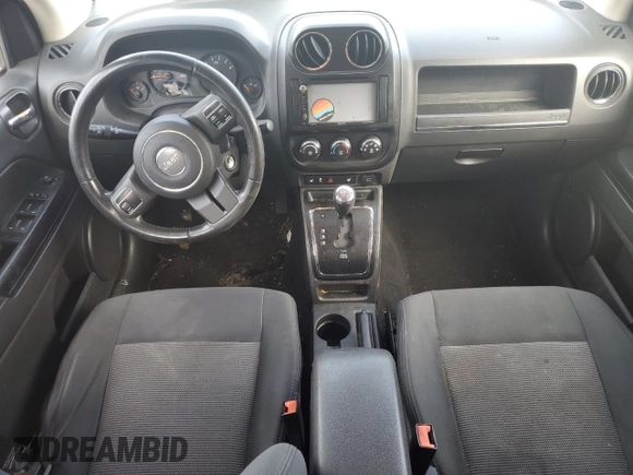 2011 Jeep Compass with VIN 1J4NT1FB8BD192088, listed as a Copart auction lot 79872304 with 150,547 mi miles and Clean Title. Bid and sale history available at carsss.com. Image 8.