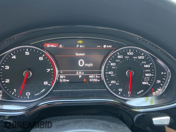 2017 Audi A8 Sport z VIN WAU43AFD7HN005619, wystawiony jako Copart lot #57526015 z przebiegiem 57 262 mil mil oraz Szkoda całkowita • Salvage title. Historia ofert i sprzedaży dostępna na DreamBid. Obrazek 8.