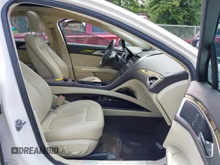 2013 Lincoln MKZ Hybrid with VIN 3LN6L2LU6DR807667, listed as a IAAI auction lot 42533419 with 90,327 mi miles and . Bid and sale history available at DreamBid. Image 5.