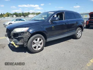 2014 Audi Q7 3.0T Premium with VIN WA1CGAFE6ED002833, listed as a Copart auction lot 70429994 with 153,158 mi miles and Salvage Title. Bid and sale history available at carsss.com. Image 1.