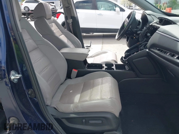2020 Honda CR-V EX-L z VIN 7FART6H8XLE006023, wystawiony jako IAAI lot #41915468 z przebiegiem Nie podano mil oraz . Historia ofert i sprzedaży dostępna na DreamBid. Obrazek 5.