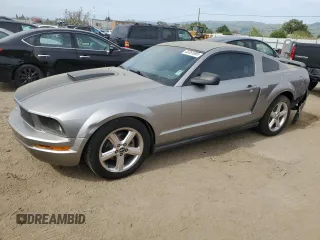 2008 Ford Mustang Deluxe with VIN 1ZVHT80N685161758, listed as a Copart auction lot 53351895 with 179,707 mi miles and Salvage Title. Bid and sale history available at carsss.com. Image 1.