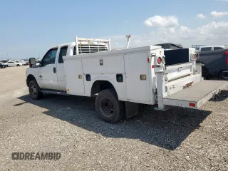 2013 Ford F-350 XL z VIN 1FD8X3HT8DEA92851, wystawiony jako Copart lot #54334765 z przebiegiem 293 897 mil mil oraz Tytuł czysty. Historia ofert i sprzedaży dostępna na DreamBid. Obrazek 2.