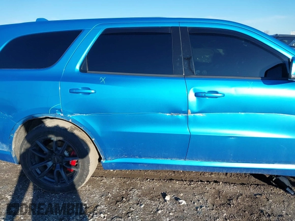 2018 Dodge Durango SRT z VIN 1C4SDJGJ1JC415720, wystawiony jako IAAI lot #41193674 z przebiegiem 63 140 mil mil oraz . Historia ofert i sprzedaży dostępna na DreamBid. Obrazek 19.