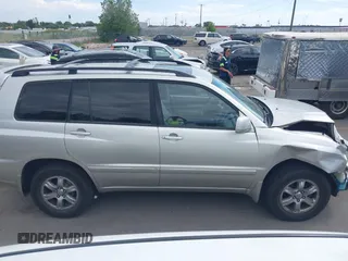 2007 Toyota Highlander w/3rd Row z VIN JTEEP21A370210215, wystawiony jako IAAI lot #42320402 z przebiegiem 166 315 mil mil oraz . Historia ofert i sprzedaży dostępna na DreamBid. Obrazek 13.