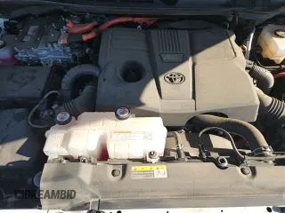 2023 Toyota Tundra Limited Hybrid z VIN 5TFJC5DB2PX022832, wystawiony jako Copart lot #70542985 z przebiegiem 22 417 mil mil oraz Szkoda całkowita • Salvage title. Historia ofert i sprzedaży dostępna na DreamBid. Obrazek 14.
