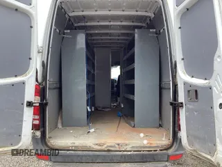 2011 Freightliner Sprinter z VIN WDYPE8CCXB5549350, wystawiony jako IAAI lot #42355579 z przebiegiem Nie podano mil oraz . Historia ofert i sprzedaży dostępna na DreamBid. Obrazek 1.