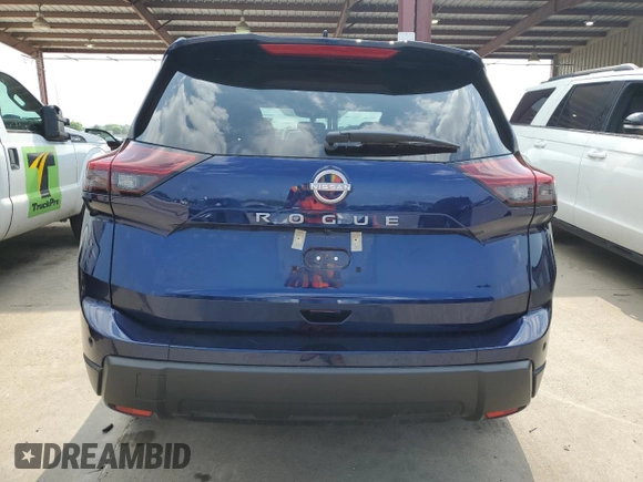 2025 Nissan Rogue SV with VIN 5N1BT3BA3SC802434, listed as a Copart auction lot 54752515 with 9,884 mi miles and Clean Title. Bid and sale history available at DreamBid. Image 6.