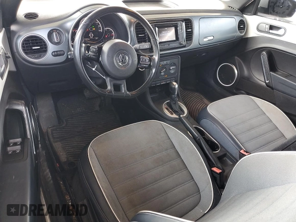 2016 Volkswagen Beetle Denim с VIN 3VW507AT7GM814044, выставлен на аукционе Copart как лот 59352315 с пробегом Не указан миль и Списание • Salvage title. История ставок и продаж доступна на DreamBid. Изображение 8.