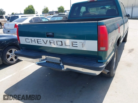 1997 Chevrolet Silverado 1500 with VIN 2GCEK19R0V1222296, listed as a IAAI auction lot 42195350 with 358,885 mi miles and . Bid and sale history available at DreamBid. Image 12.