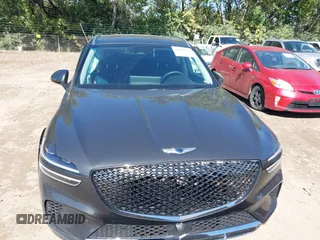 2025 Genesis GV70 2.5T z VIN KMUMADTB3SU178075, wystawiony jako IAAI lot #40492029 z przebiegiem 4 399 mil mil oraz . Historia ofert i sprzedaży dostępna na DreamBid. Obrazek 12.