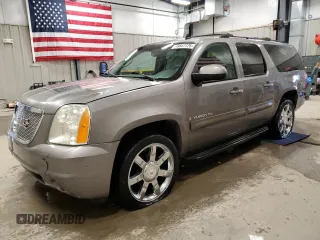 2007 GMC Yukon XL SLT with VIN 1GKFK16317J179606, listed as a Copart auction lot 49847725 with 225,249 mi miles and Clean Title. Bid and sale history available at carsss.com. Image 1.