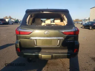 2021 Lexus LX z VIN JTJFY7AX3M4353870, wystawiony jako Copart lot #67265822 z przebiegiem 4 955 mil mil oraz . Historia ofert i sprzedaży dostępna na DreamBid. Obrazek 6.