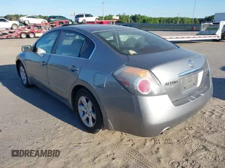 2007 Nissan Altima 2.5 S with VIN 1N4AL21E27N423263, listed as a IAAI auction lot 42049782 with 163,945 mi miles. Bid and sale history available at carsss.com. Image 3.