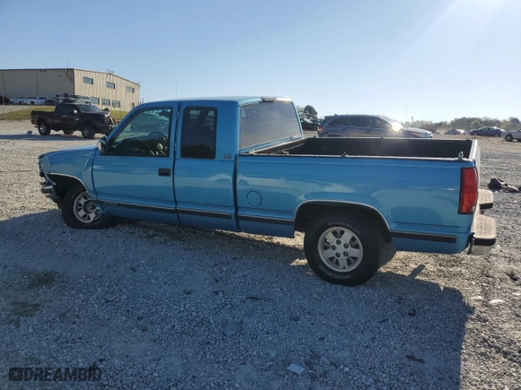 1994 Chevrolet C/K 1500 with VIN 1GCEC19K7RE245496, listed as a Copart auction lot 50808795 with 174,577 mi miles and Salvage Title. Bid and sale history available at carsss.com. Image 2.