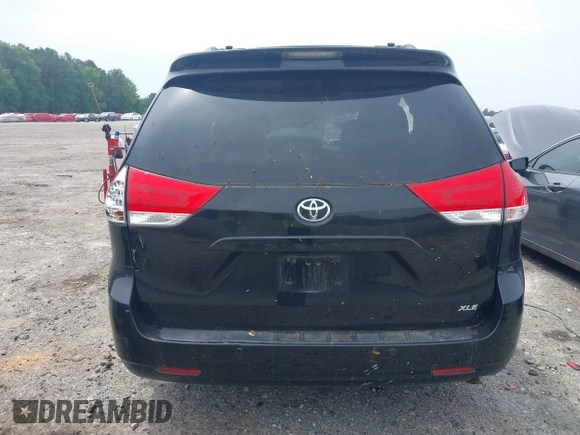 2011 Toyota Sienna XLE AAS with VIN 5TDYK3DC3BS103531, listed as a IAAI auction lot 42290142 with 231,995 mi miles and . Bid and sale history available at DreamBid. Image 16.