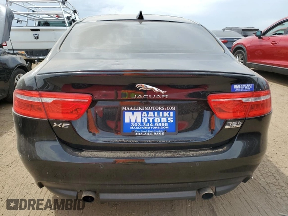 2017 Jaguar XE 35t R-Sport z VIN SAJAL4BV1HA967185, wystawiony jako Copart lot #66527464 z przebiegiem 55 510 mil mil oraz Nie do naprawy • Non repairable. Historia ofert i sprzedaży dostępna na DreamBid. Obrazek 6.