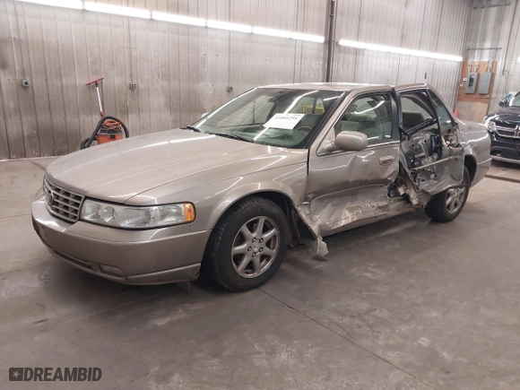 2004 Cadillac Seville Luxury SLS with VIN 1G6KS54Y74U163861, listed as a IAAI auction lot 41881291 with 215,518 mi miles. Bid and sale history available at carsss.com. Image 18.