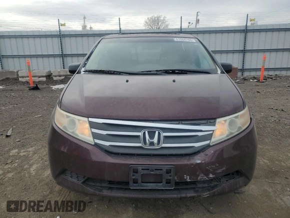2011 Honda Odyssey EX-L with VIN 5FNRL5H69BB057080, listed as a Copart auction lot 41984785 with 152,963 mi miles and Salvage Title. Bid and sale history available at DreamBid. Image 5.