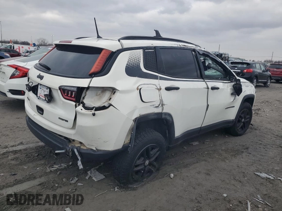 2018 Jeep Compass Sport с VIN 3C4NJDAB4JT190979, выставлен на аукционе Copart как лот 37132794 с пробегом Не указан миль и Списание • Salvage title. История ставок и продаж доступна на DreamBid. Изображение 3.