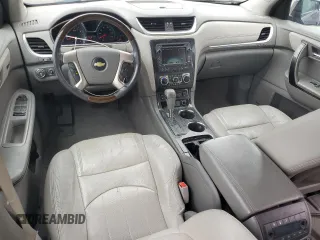 2016 Chevrolet Traverse LTZ z VIN 1GNKVJKD5GJ198294, wystawiony jako Copart lot #56007175 z przebiegiem 106 561 mil mil oraz Czysty tytuł • Clean title. Historia ofert i sprzedaży dostępna na DreamBid. Obrazek 8.