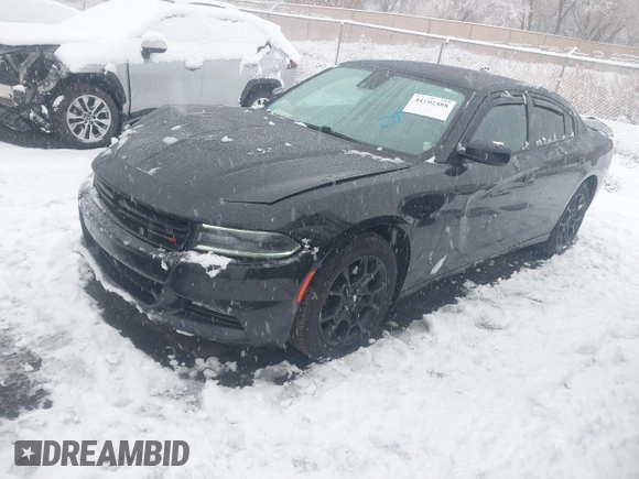 2015 Dodge Charger SXT with VIN 2C3CDXJG8FH746291, listed as a IAAI auction lot 41102488 with 189,971 mi miles. Bid and sale history available at carsss.com. Image 17.