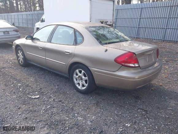 2007 Ford Taurus SEL with VIN 1FAFP56U87A153488, listed as a IAAI auction lot 41874575 with 182,451 mi miles. Bid and sale history available at carsss.com. Image 3.