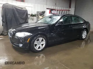 2012 BMW 5 Series 528i xDrive with VIN WBAXH5C53CDW11632, listed as a Copart auction lot 51241795 with 80,037 mi miles and Salvage Title. Bid and sale history available at carsss.com. Image 1.