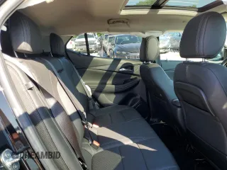 2021 Buick Encore GX Essence z VIN KL4MMGSL0MB153181, wystawiony jako Copart lot #62407445 z przebiegiem 50 864 mil mil oraz Szkoda całkowita • Salvage title. Historia ofert i sprzedaży dostępna na DreamBid. Obrazek 11.