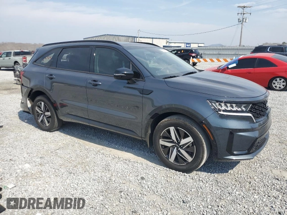 2023 Kia Sorento S with VIN 5XYRL4LC1PG170478, listed as a Copart auction lot 49342115 with 32,991 mi miles and Salvage Title. Bid and sale history available at DreamBid. Image 4.