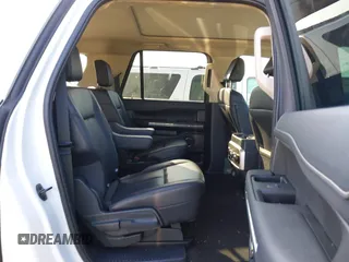 2024 Ford Expedition Max XLT with VIN 1FMJK1J80REA51759, listed as a IAAI auction lot 41157589 with 10,369 mi miles and . Bid and sale history available at DreamBid. Image 8.